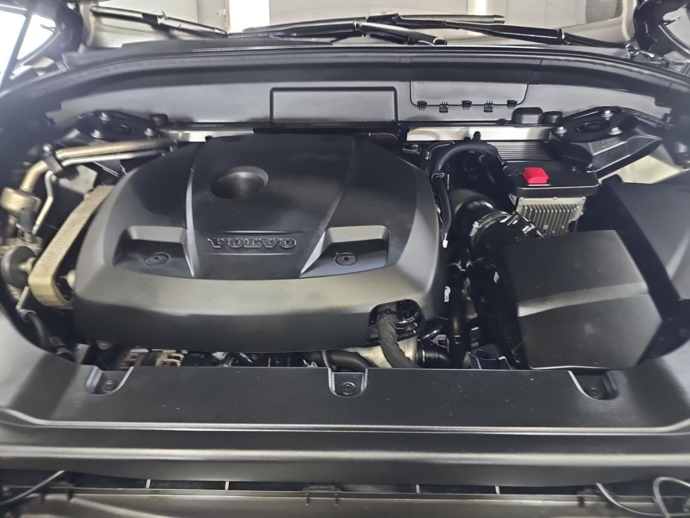 2021 Volvo XC60 INSCRIPTN